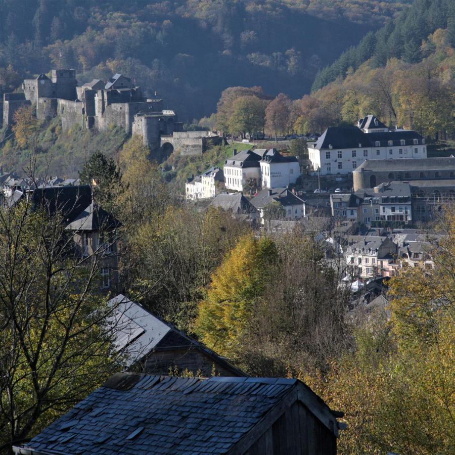 Un logis au 13 Faubourg de France à Bouillon à 50m de la Semois Exterior foto